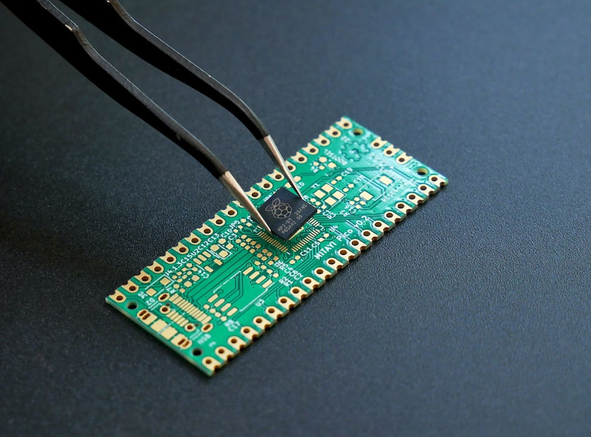 Small Volume PCB Assembly